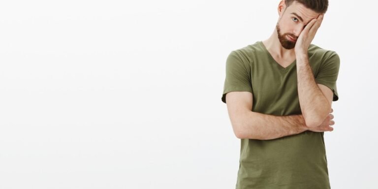 Liegen in een relatie